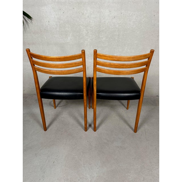 Vintage Living Room Chairs in Skai, 1960s, Set of 6 For Sale - Image 4 of 11