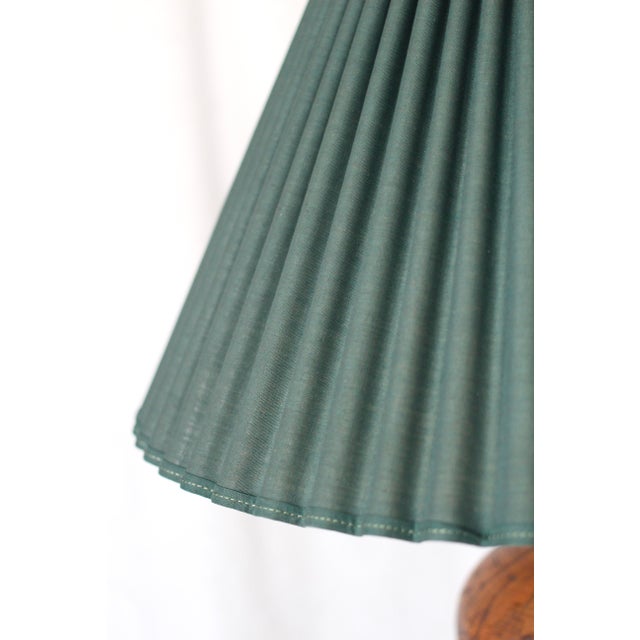 1960s Very Large Burlwood Lamp With Green Pleated Shade For Sale - Image 10 of 13