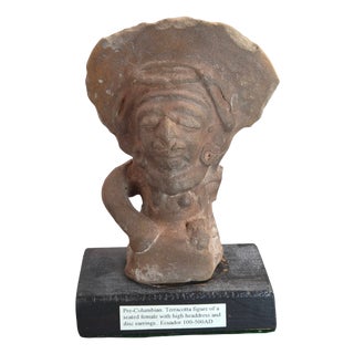 Large Pre-Columbian Jama-Coaque Seated Female Figure, 100 BCE-500 CE For Sale