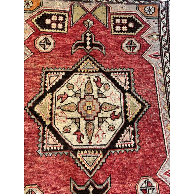 Vintage Turkish Oushak Rug 3'10 X 5'9 For Sale In New York - Image 6 of 8