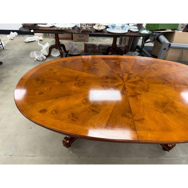 Wood Vintage Neoclassical Regency Style Cherry and Burl Wood Pedestal Oval Dining Table With 2 Leaves For Sale - Image 7 of 16