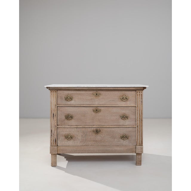 19th Century French Louis XVI Oak Chest of Drawers With Marble Top For Sale In Greensboro - Image 6 of 18