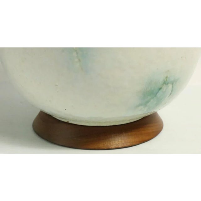 Gordon & Jane Martz Mid Century Ceramic Lamp With Cloud Motif For Sale - Image 4 of 13