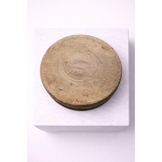 Wood Antique Swedish Hand-Carved Oak Lidded Box, 1800s For Sale - Image 7 of 9