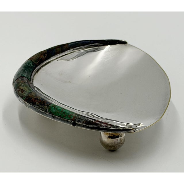 1960s Los Castillo Taxco Silver Plate Tripod Catchall With Lapis & Azurite Stone Inlay For Sale - Image 10 of 18