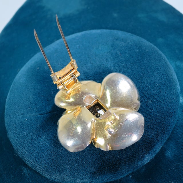 Metal Vintage 1940s Designer Mazer Gold & Crystal Fur Clip Brooch For Sale - Image 7 of 7