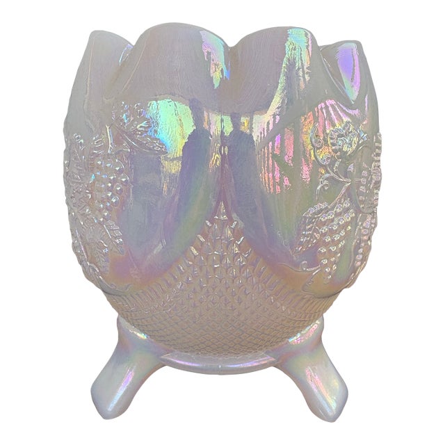 Vintage Fenton Pink Opalescent Carnival Glass Three-Footed Grape & Vine Rose Bowl For Sale