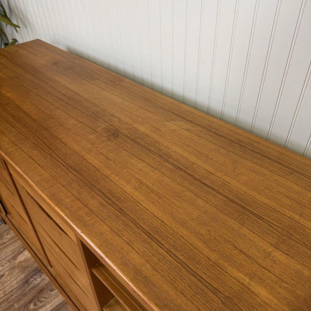 Mid Century Modern Danish Teak Hundevad Credenza or Dresser For Sale - Image 16 of 17