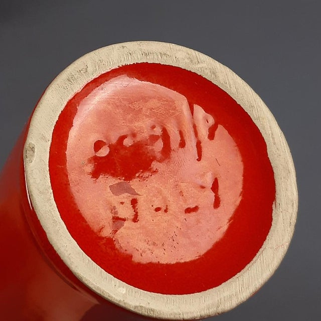 Space Age Red Ceramic Cylinder Vases, 1960s, Set of 2 For Sale - Image 10 of 13