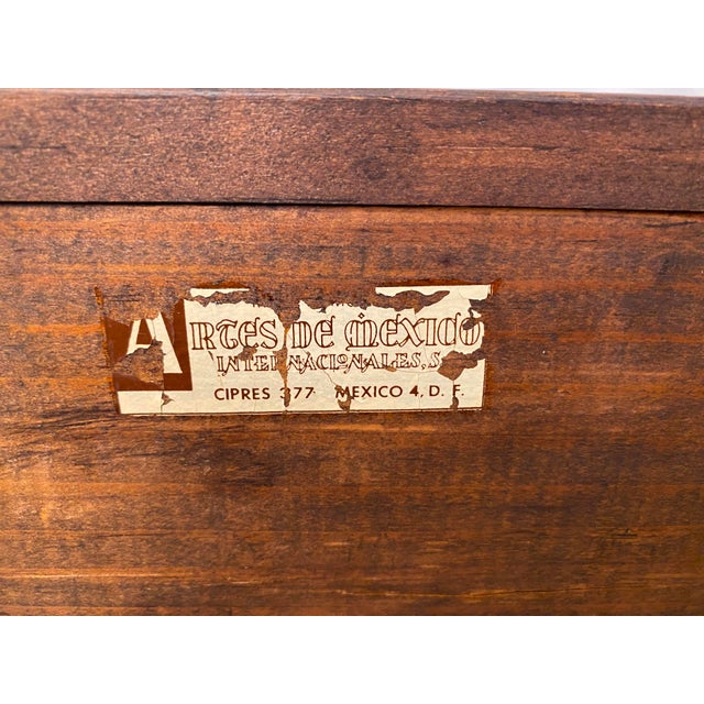 Mid 20th Century Mexican Wooden Tabletop Chest by Artes De Mexico Internacionales For Sale - Image 10 of 10