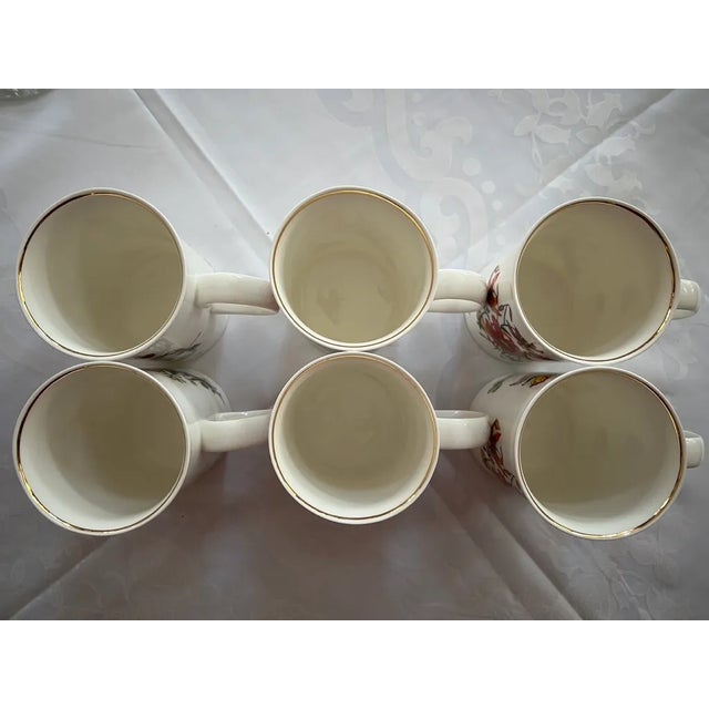 1990s Gucci Bone China Mugs, Floral, in Presentation Box For Sale In New York - Image 6 of 7