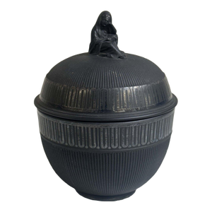 Antique 18th Century Wedgwood Basalt Engine Turned Covered Sugar Bowl With Widow Knop
