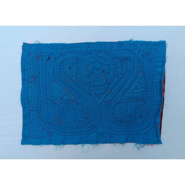 Mola Fabric by Cuna Indians from San Blas Island, Panama, 1970s, in Very Good conditions. Designed 1970 to 1979