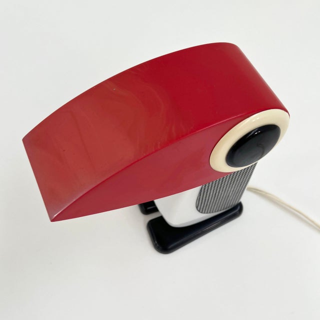 Mid-Century Modern Penguin Table Lamp attributed to Fernando Cassetta for Tacman, 1970s For Sale - Image 3 of 10