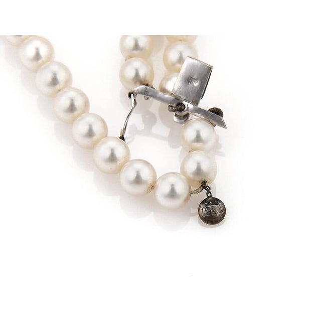 Mid 20th Century Mid 20th Century Pearls & Pink Sapphire 18k White Gold Triple Strand Bracelet For Sale - Image 5 of 6