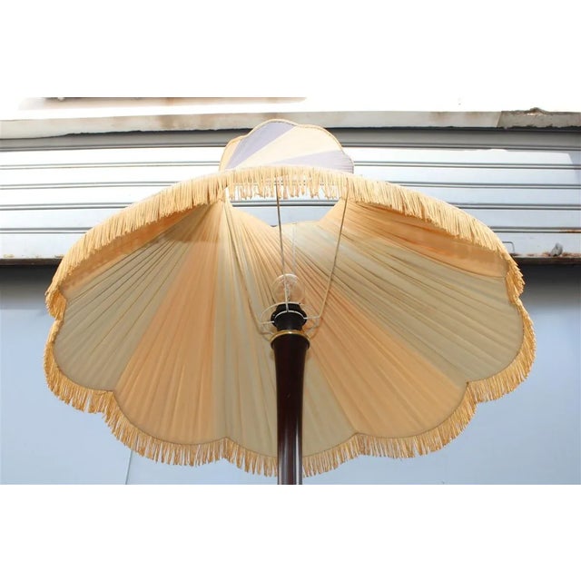 1950s Italian Mahogany and Brass Pedestal Floor Lamp, 1950s For Sale - Image 5 of 11