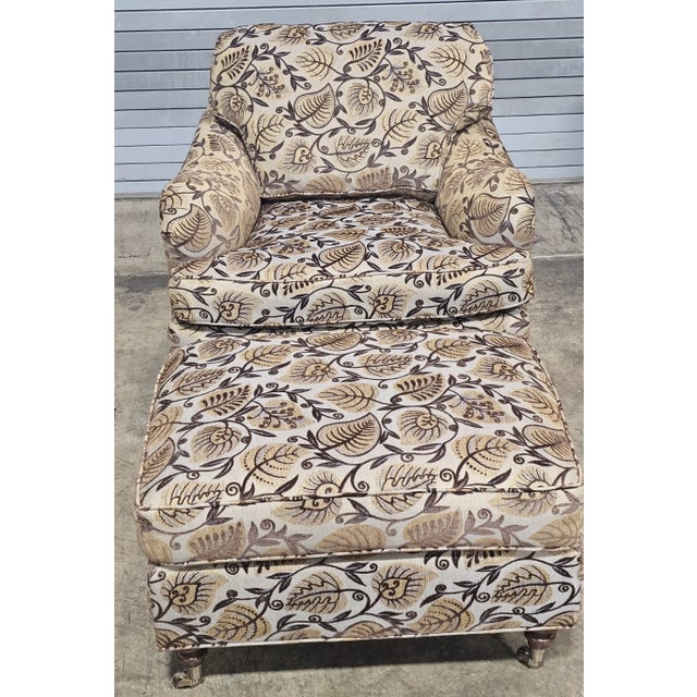 Traditional Late 20th Century Stickley Lounge Arm Chair With Matching Ottoman Footstool Needlepoint Fabric For Sale - Image 3 of 16