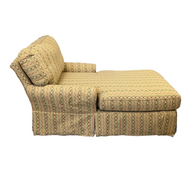 Cream Lee Industries Traditional Chaise Lounge With Floral Stripe Upholstery and Pillows For Sale - Image 8 of 9