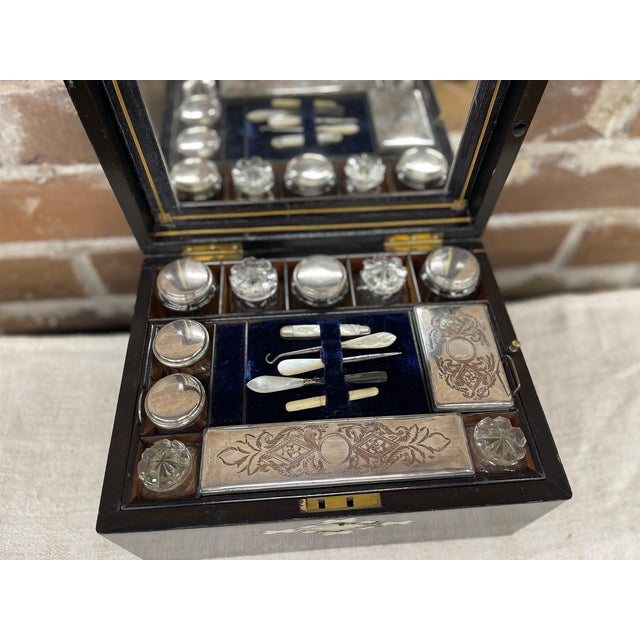 Late 19th Century Antique Victorian Traveling Vanity Box For Sale - Image 5 of 6