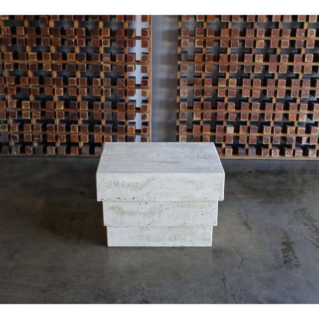 Stone 1980s Vintage Sculptural Modernist Travertine Side Table For Sale - Image 7 of 13
