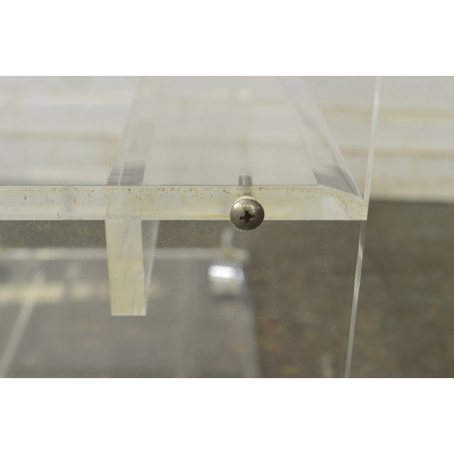 -mr Mid Century Modern Lucite 3 Tier Serving Cart AGE / ORIGIN: Approx. 40 years, America DETAILS / DESCRIPTION: Quality...