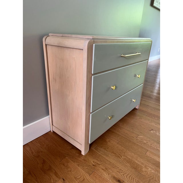 1920s Child’s Three Drawer Dresser For Sale In Minneapolis - Image 6 of 8