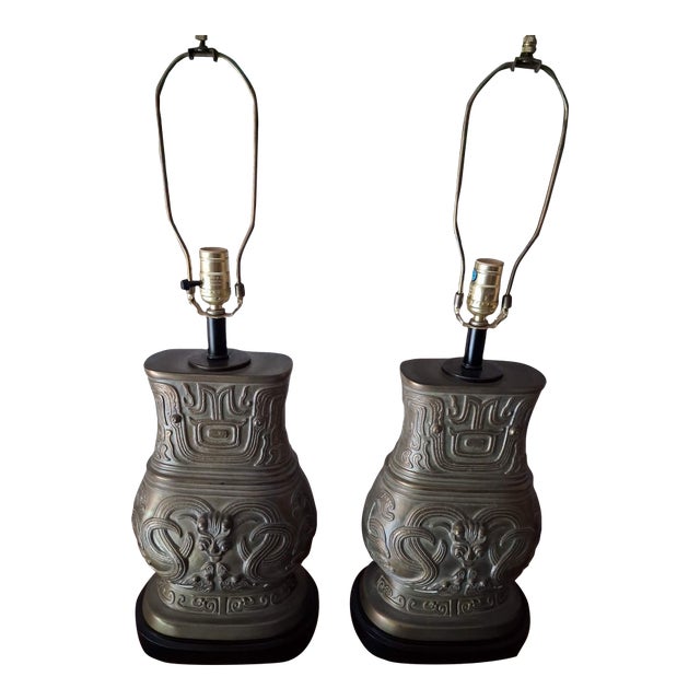 1980s Archaistic Pair of Brass Chinese Hu Vessel Urn Table Lamps - a Pair For Sale
