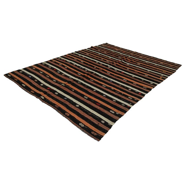 Traditional Striped Vintage Turkish Kilim Rug- 7′7″ × 10′ For Sale - Image 3 of 7