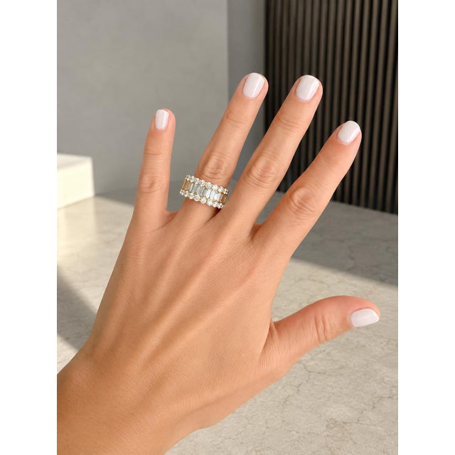 1980s American 18k Gold 4.60 Carat Diamond Wide Band Ring, Size 6.5 For Sale - Image 12 of 12