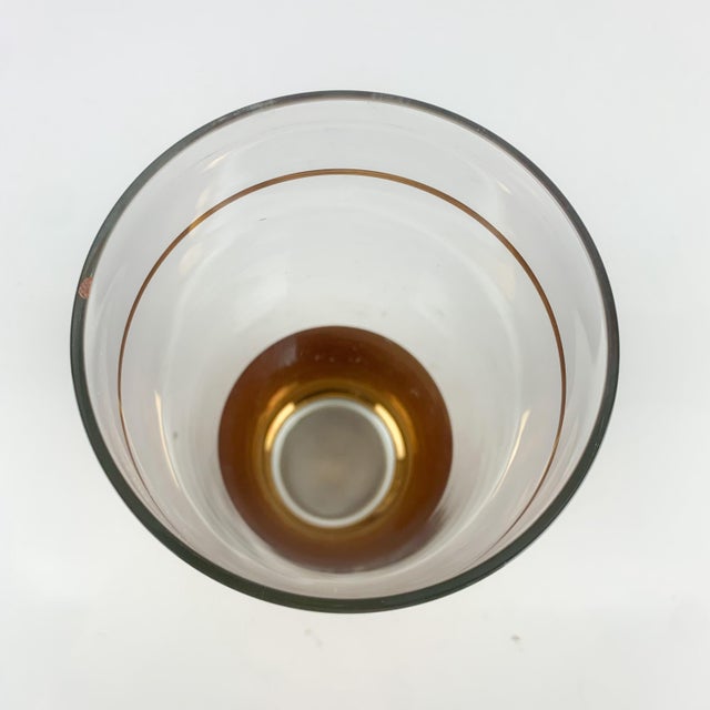 Vintage MCM Cocktail Tall Glass Cocktail Shaker Martini Mixer Gold Bar Cart For Sale - Image 9 of 11