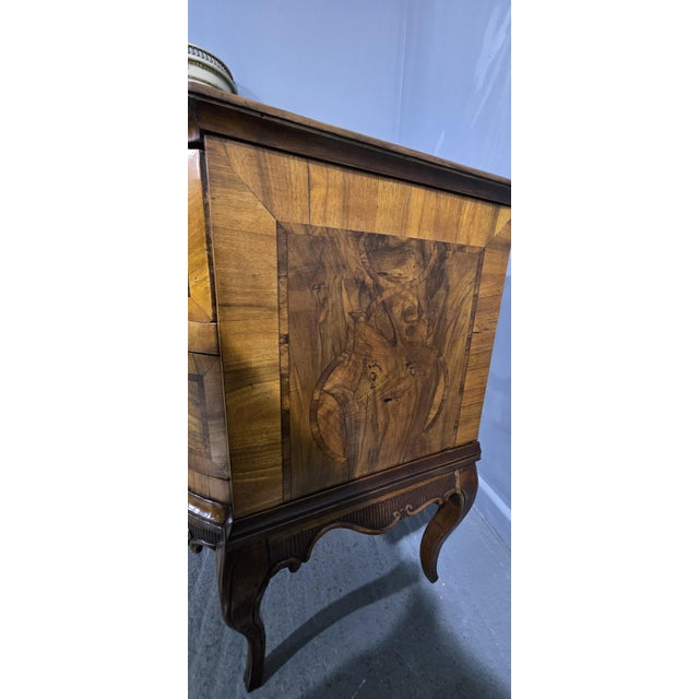 Antique Walnut Chest of Drawers, 1800 For Sale - Image 11 of 17