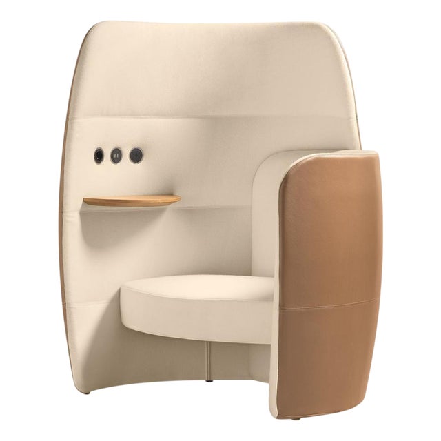 Only Ju Relax Pod Seating with Oak Shelf and USB Socket by Quinti Sedute For Sale