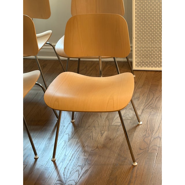 Set of 4 Genuine Eames White Ash dining chairs - will sell for set for $2000 or split at %595ea. Great condition, no...