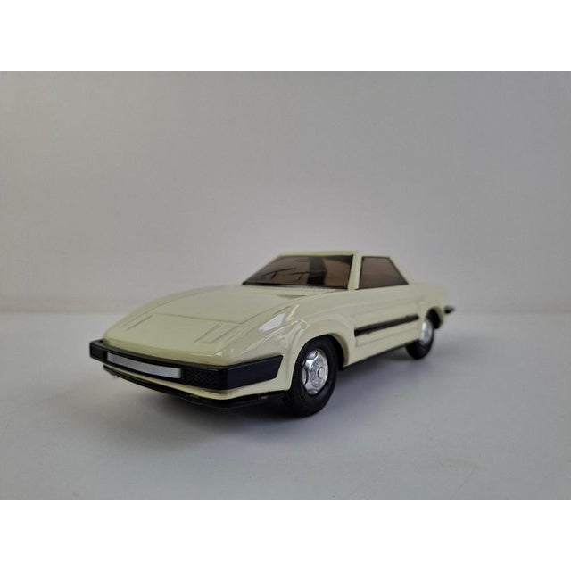 Mid-Century Modern Czechoslovak Norma Toy Car in Tin from Ites Igra, 1970s For Sale - Image 16 of 18