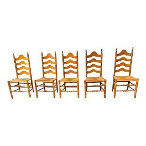 Late 20th Century Vintage Early American Ladder Back Rush Seat Dining Chairs, Unmarked but Possibly by Ethan Allen - Set of 5