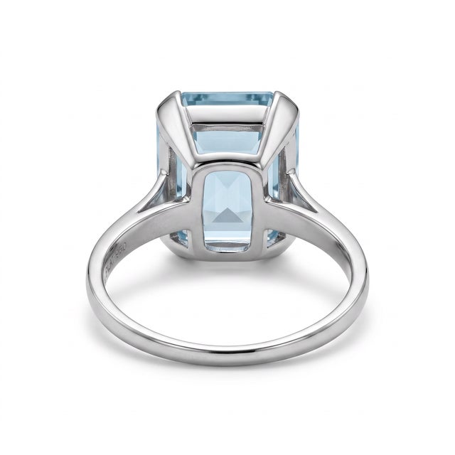 Mid-Century Platinum Ring — 7ct Natural Aquamarine | Circa 1950, Size 7.75 For Sale - Image 4 of 5