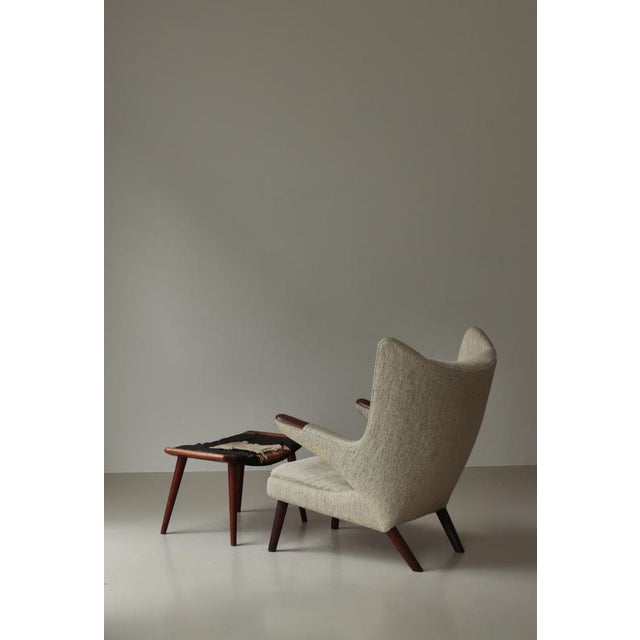 Set of Papa Bear AP-19 Chair and Ottoman in Teak attributed to Hans J. Wegner for S.P. Stolen, Denmark, 1950s For Sale - Image 6 of 18