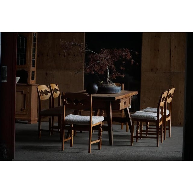 Razorblade Dining Chairs in Oak & Lambswool from Henning Kjærnulf, 1960s, Set of 6 For Sale - Image 9 of 15