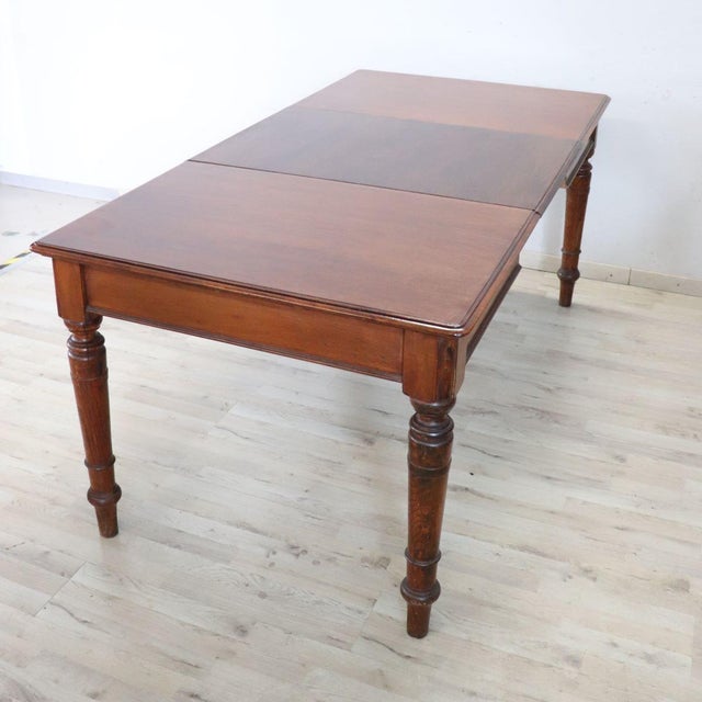 20th Century Extendable Dining Table in Walnut and Oak Wood For Sale - Image 14 of 15