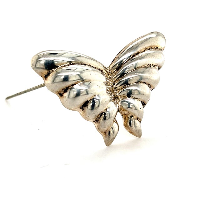 1990s 1990s Tiffany & Co Estate Puffed Butterfly Brooch Pin Sterling Silver For Sale - Image 5 of 10