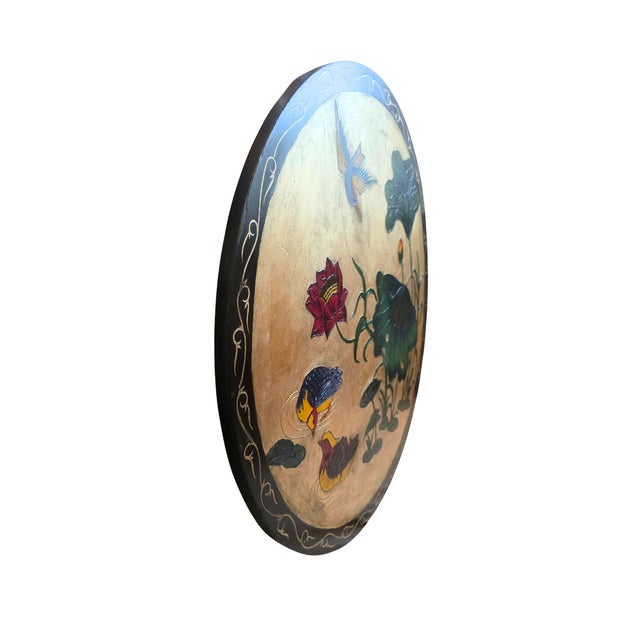 Chinoiserie Late 20th Century Oriental Handpainted Birds & Flowers Lacquered Gold Leaf Plaque – 30″ Diameter For Sale - Image 3 of 9