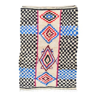 Mid 20th Century Vintage Moroccan Rug - 6'9'' X 4'10'' For Sale