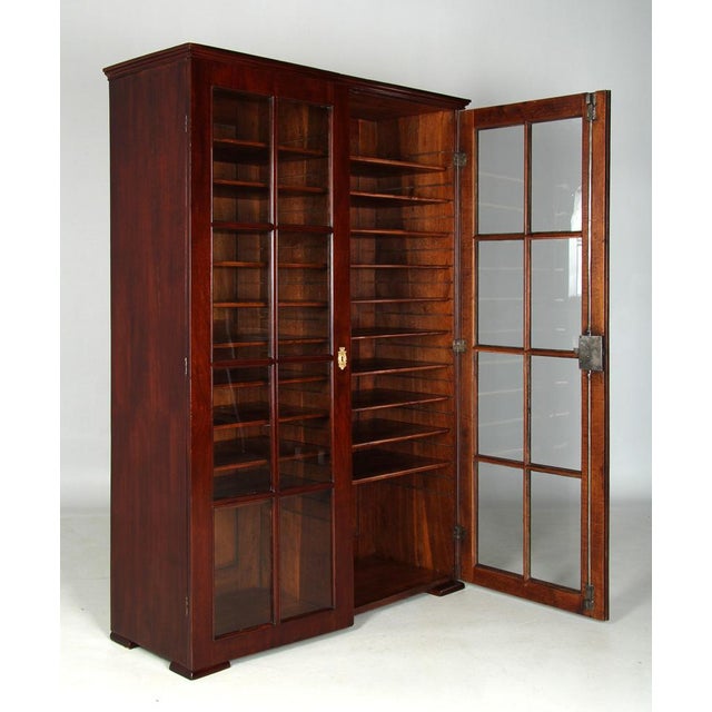 Antique Cabinet in Mahogany, 1800 For Sale - Image 3 of 18