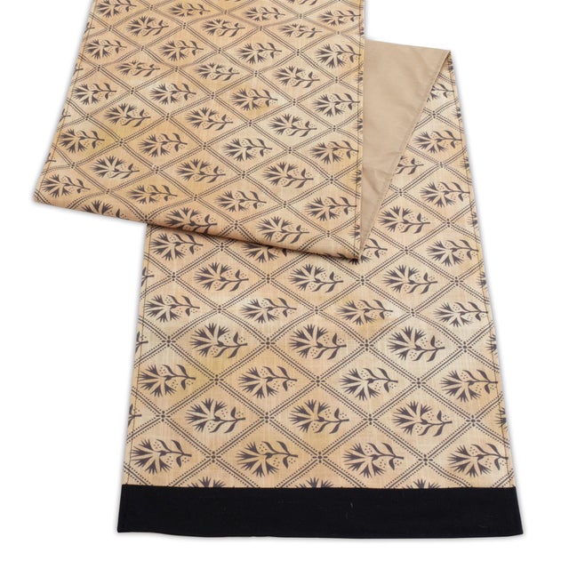 2020s Geometric Floral Patterned Table Runner (Set of 2) For Sale - Image 5 of 5
