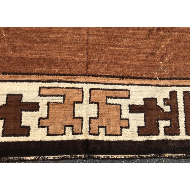 An Awesome Primitive,decorative, Vintage Design Magnolia Rug For Sale - Image 11 of 13