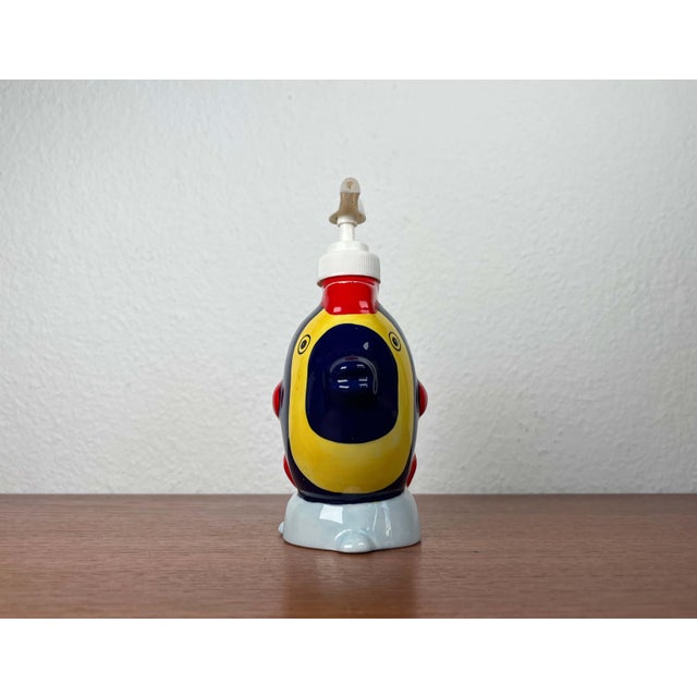 Postmodern Postmodern Ceramic Fish Soap Pump Dispenser from Allure, 1999, 1990s For Sale - Image 3 of 18