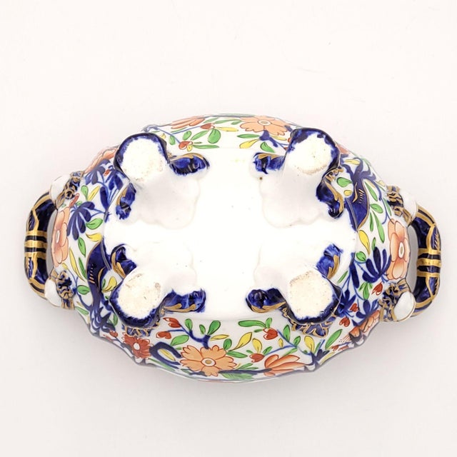Pair of Coalport Sauce Tureens, England Circa 1825 For Sale - Image 9 of 12