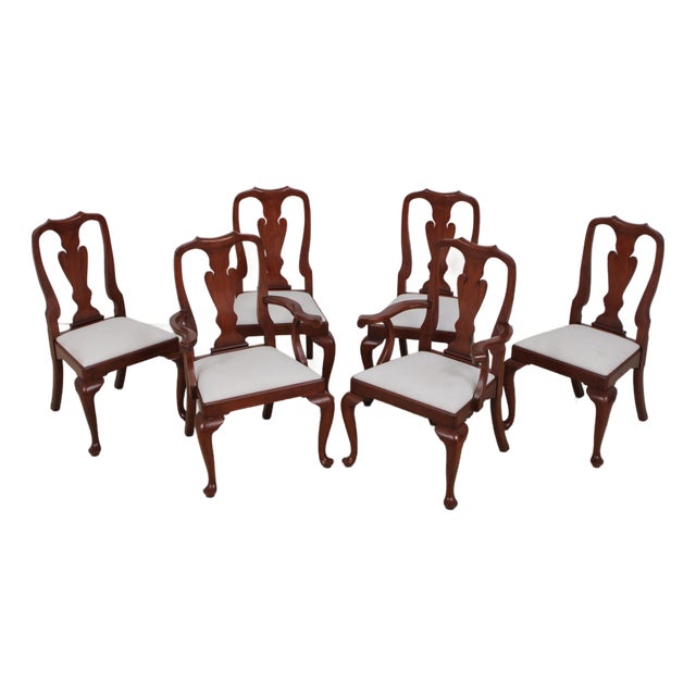 Set of 6 Henkel Harris Model 110 Cherry Dining Room Chairs For Sale