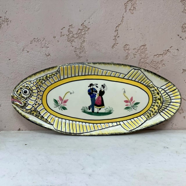 Tan 1940s French Faience Fish Platter Henriot Quimper For Sale - Image 8 of 8