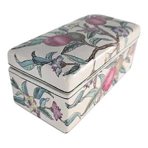 Vintage Chinoiserie Porcelain Trinket Box, Peach Motif, China, 1970s